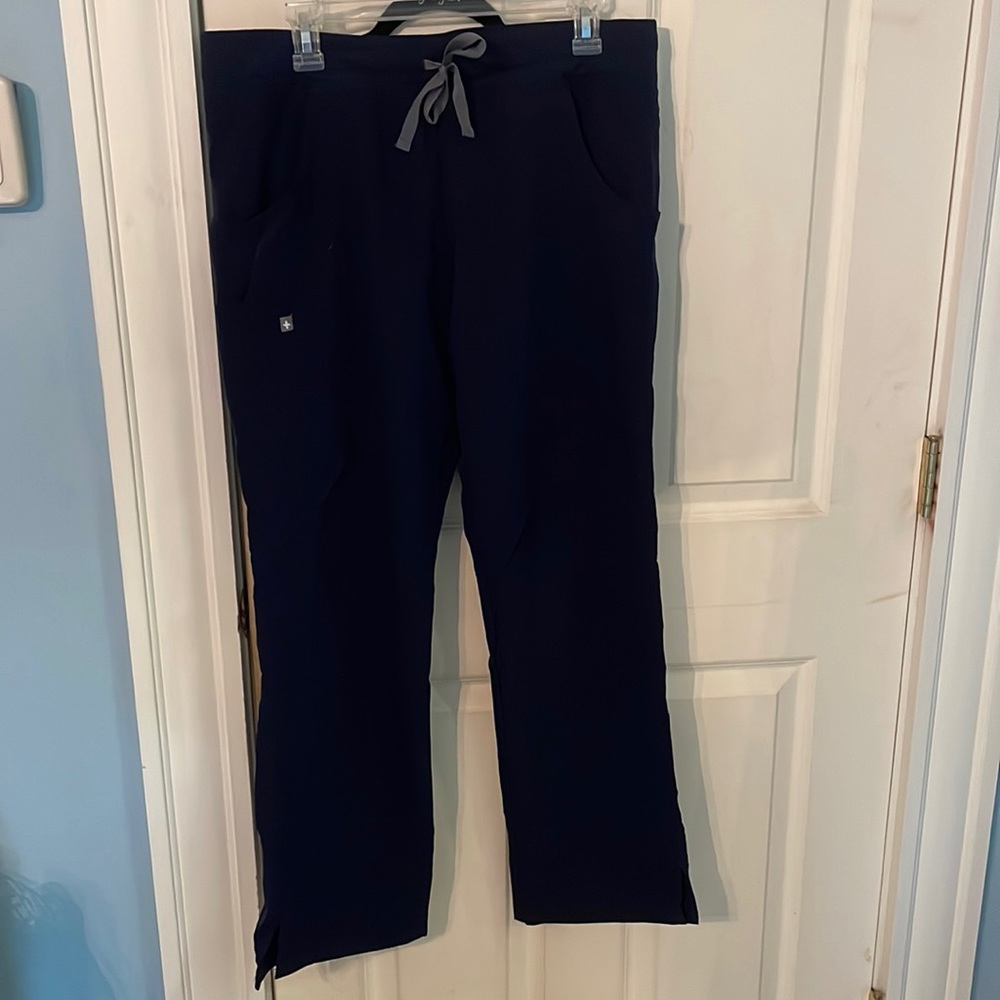 Women’s Figs scrub Pants